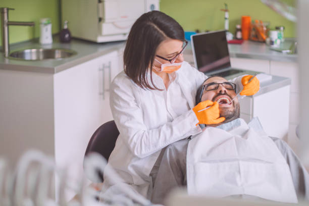Best Emergency Tooth Extraction in Clay, CA